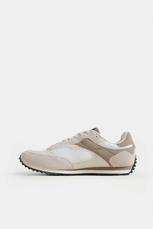 Beige and white sneaker on a light gray background Contrast Sneakers Royal Outfits Sneakers